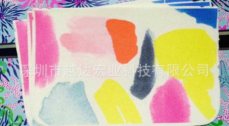 浙江皮革數(shù)碼印花機(jī)最低價格 可以直接噴繪立體的設(shè)備 皮革印刷機(jī)