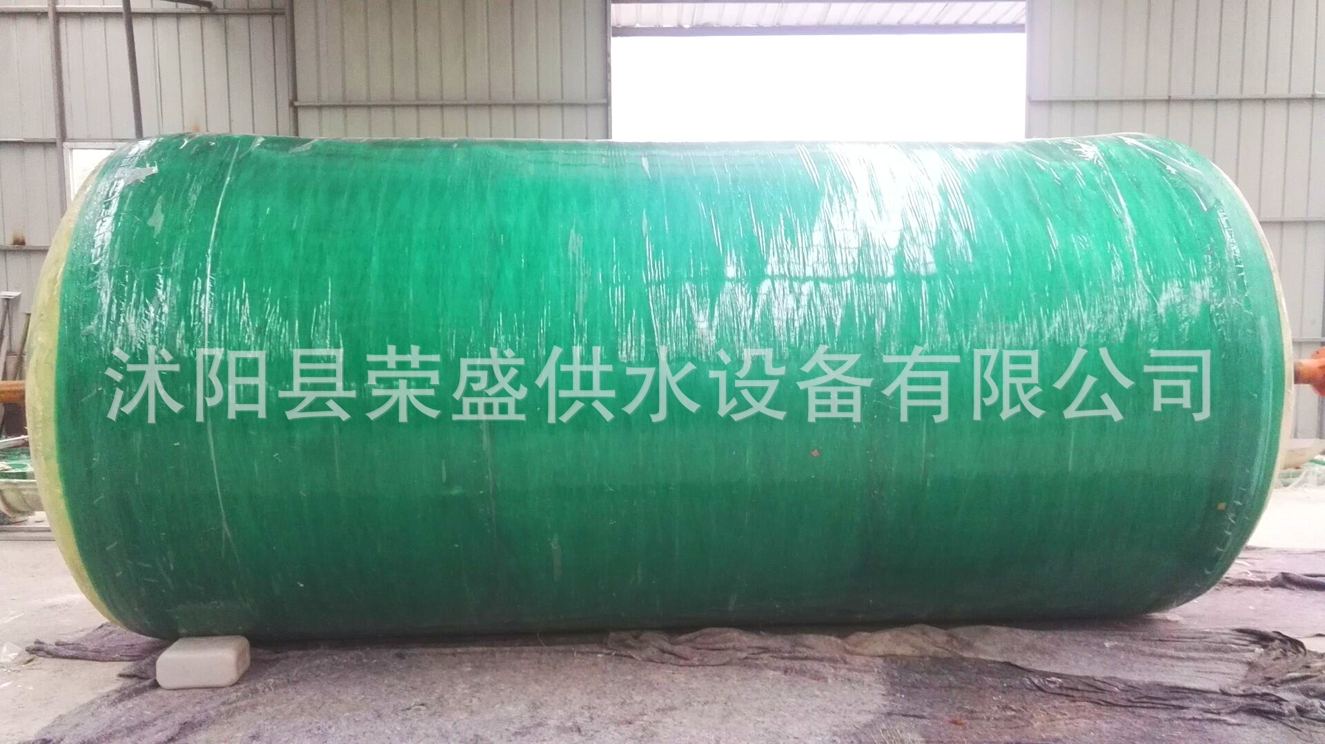 【專業(yè)供應(yīng)】玻璃鋼化糞池 新型環(huán)保產(chǎn)品 廠家直銷