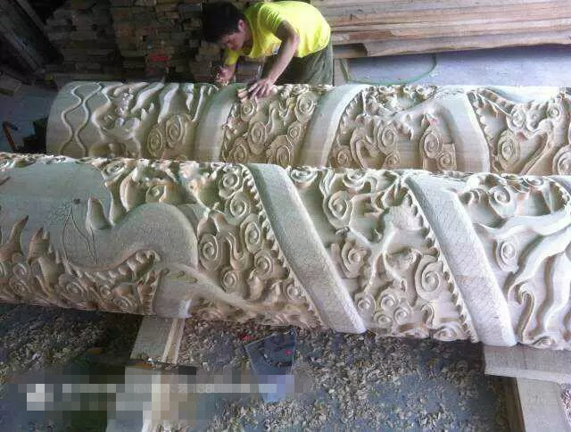 東陽(yáng)木雕歐式柱頭羅馬柱新型建材網(wǎng)提供