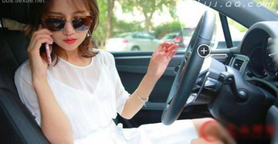 絕色?；ㄙu(mài)情趣用品 年賺千萬(wàn)無(wú)男友(1)