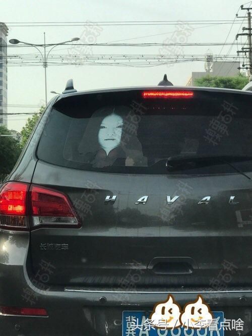 護(hù)士妹妹，你這樣上班，大爺還敢吃藥嗎