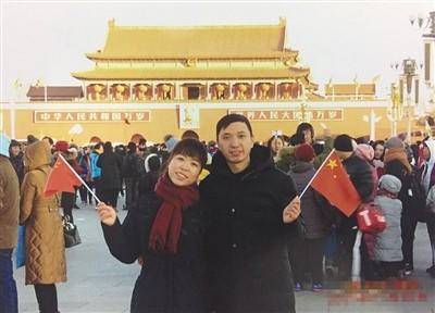 有你嗎?攝影師拍天安門38年 上千照片無人領(lǐng)