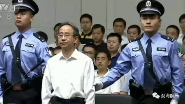 這10只大老虎，為啥要送錢給別人？