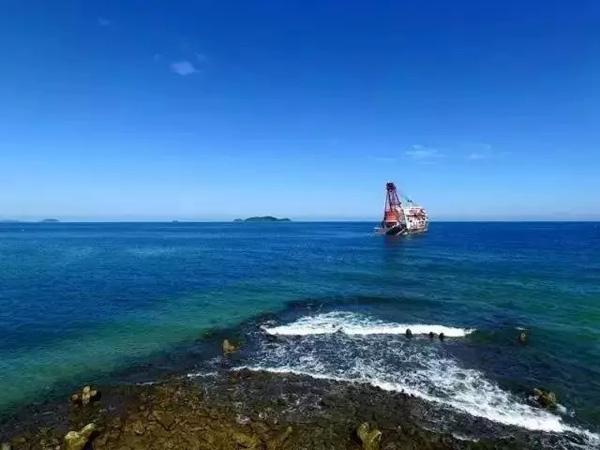 南?，F(xiàn)&ldquo;蛟龍&rdquo;！亞洲最大管徑海底輸油管線投用