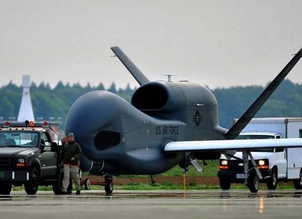 美軍罕見展示駐日&ldquo;全球鷹&rdquo; 2架搭載最先進(jìn)雷達(dá)