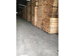 大量批發(fā)橡膠木 進(jìn)口材 各種工藝品家具地板樓梯木板材圖1