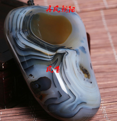 精品奇珍異石天然波斯瑪瑙把玩鳳凰飛天