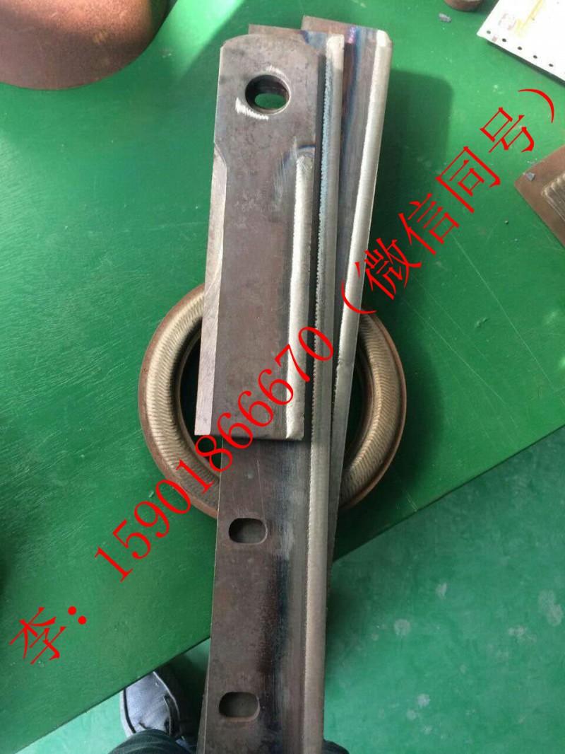 廠家直銷(xiāo) 最火爆中部槽等離子堆焊機(jī)