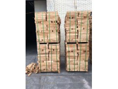 國產(chǎn)海南橡膠木自然板木材家具材實木原木板材橡膠木方