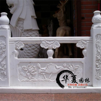 石雕欄板漢白玉欄桿石雕欄桿圖案護(hù)城河橋護(hù)欄雕塑天然大理石拱橋