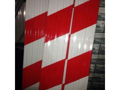 河北滄州獻(xiàn)縣市場廠家直銷建筑施工 安全警示板分色板踢腳板