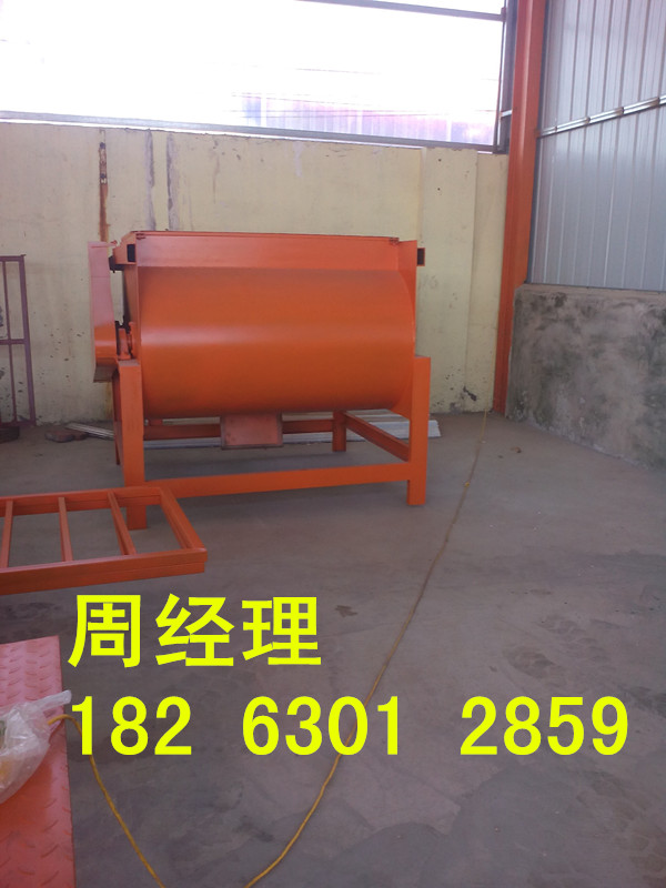 fs外保溫內(nèi)澆筑混凝土外建筑模板生產(chǎn)設(shè)備