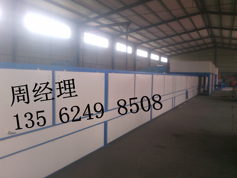 寧津縣鑫誠達(dá)專業(yè)生產(chǎn)A級(jí)防火板生產(chǎn)設(shè)備