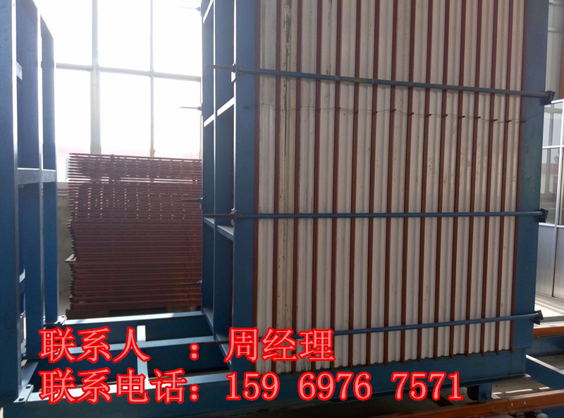 立模輕質(zhì)隔墻板設(shè)備 (13)