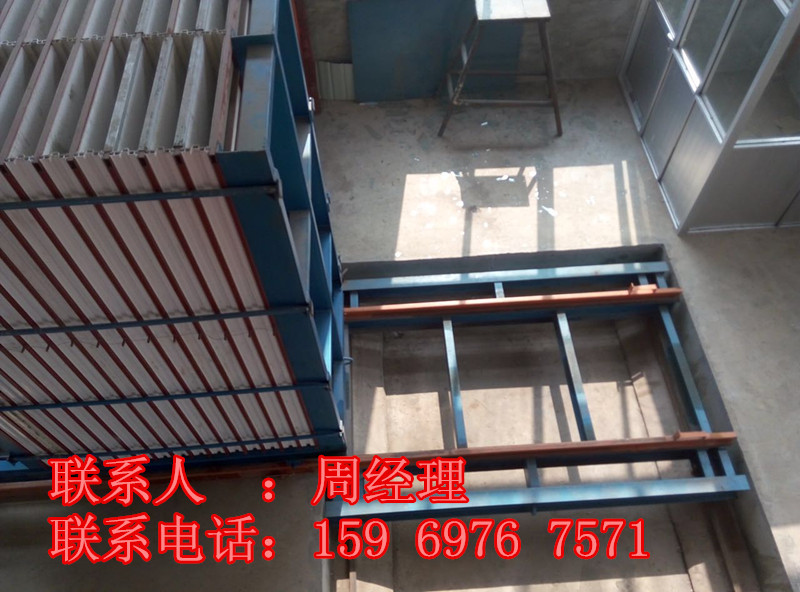 立模輕質(zhì)隔墻板設(shè)備 (5)