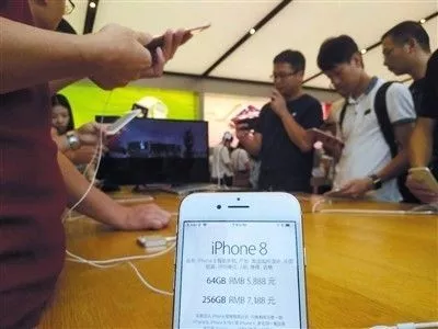 iPhone8充電炸裂會不會被禁上飛機？業(yè)內(nèi)人士回應