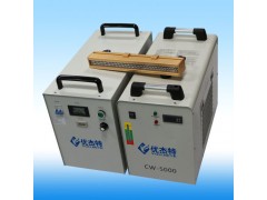 根據(jù)UV固化印刷品的紙張情況，選用適當?shù)挠湍珗D1