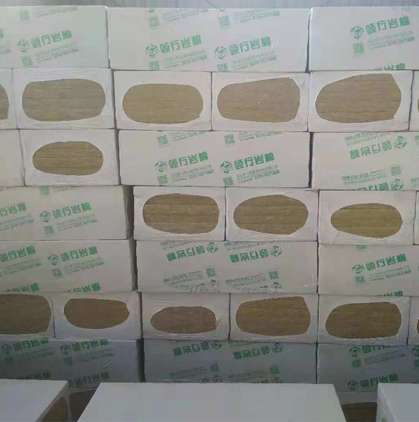 河北巖棉廠家供應(yīng)5公分巖棉板
