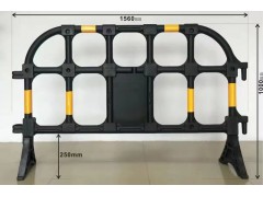 深圳龍崗廠家批發(fā)施工護(hù)欄 基坑護(hù)欄 塑料護(hù)欄 市政護(hù)欄等圖1