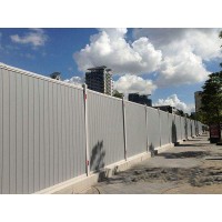 深圳龍華廠家直銷施工PVC圍擋 鋼結(jié)構(gòu)圍擋 泡沫圍擋等