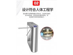 指紋刷臉一體機(jī)刷卡考勤外接LED顯示屏圖1