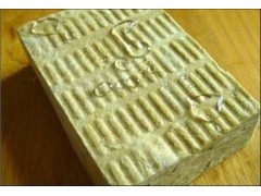 山東國(guó)標(biāo)外墻阻燃巖棉廠家電梯井吸音板保溫巖棉銷(xiāo)售電話