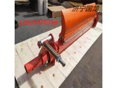 自調(diào)型聚氨酯清掃器 碼頭用電動(dòng)滾刷清掃器 濟(jì)寧向上金品