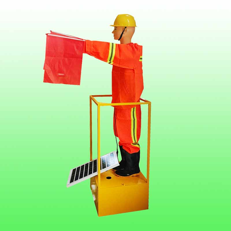 道路養(yǎng)護預(yù)警假人