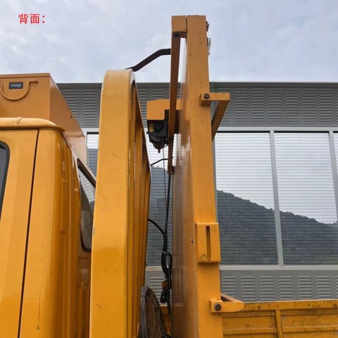 工程車升降顯示屏 車載電子顯示屏生產(chǎn)廠家圖5